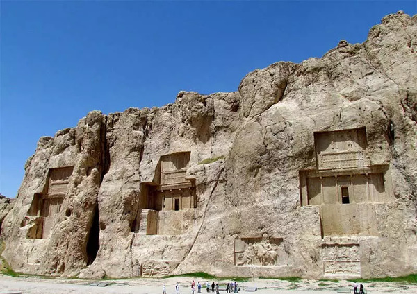 عکس تخت جمشید در مرودشت فارس