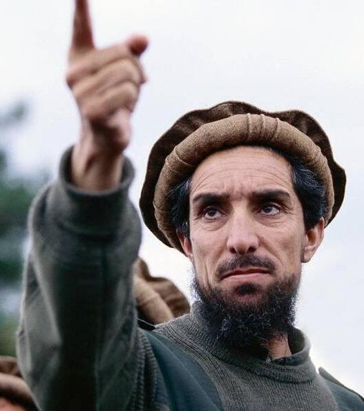 عکس آرامگاه احمد شاه مسعود