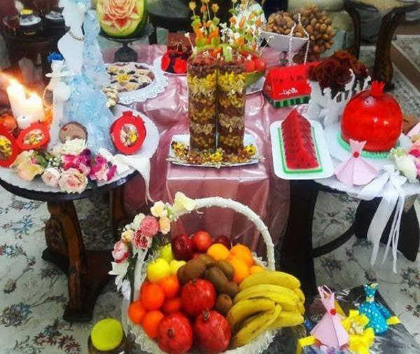 عکس چیدمان سفره شب یلدا