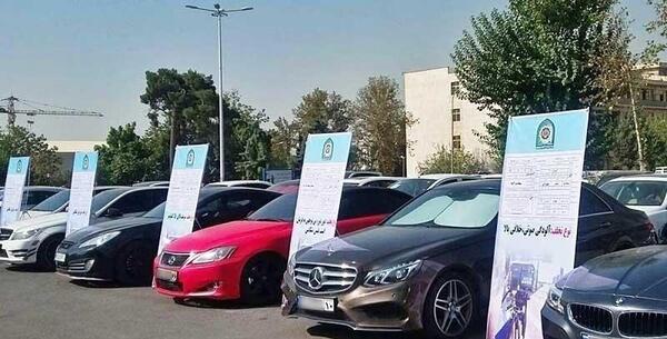 عکس پارکینگ ماشین مدل بالا