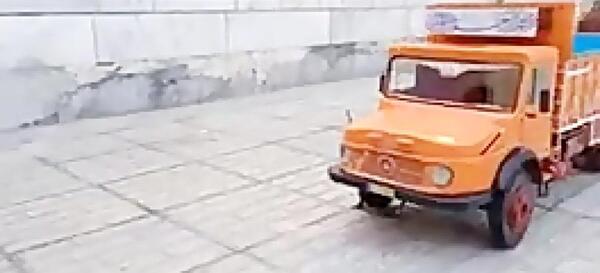 عکس خاور هیوندا اسپرت