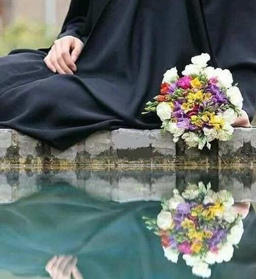 عکس دختر چادری در پاییز برای پروفایل