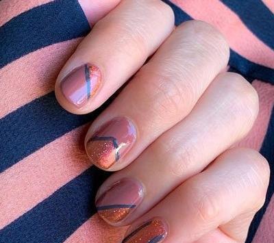 عکس ژلیش ناخن طبیعی کوتاه