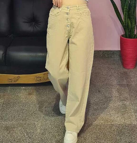 ژست عکس شلوار