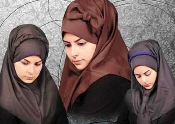 عکس مقنعه کرواتی دانشجویی