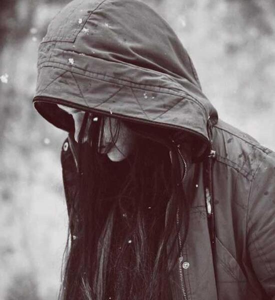عکس پروفایل دخترانه بدون متن غمگین