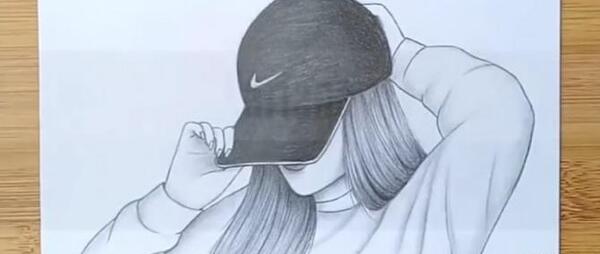 عکس دختر طراحی