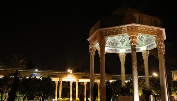 عکس پاییز حافظیه