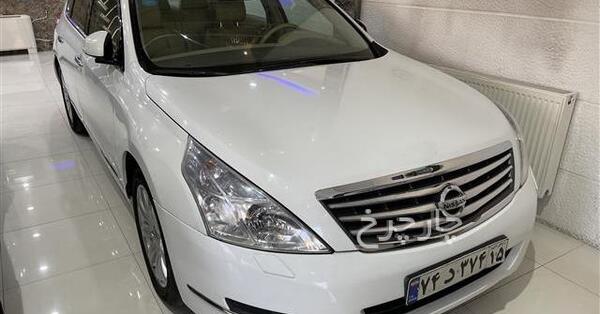 عکس ماشین نیسان تی ینا
