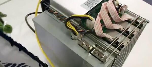 عکس ماینر s9j