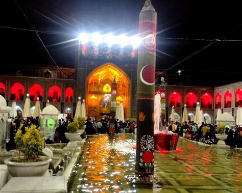 عکس لیلا بلوکات در حرم امام رضا