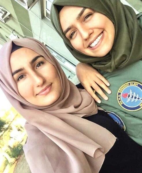 عکس زنان با حجاب ترکیه