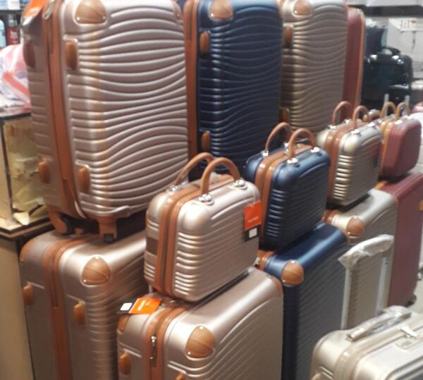 عکس چمدان کت