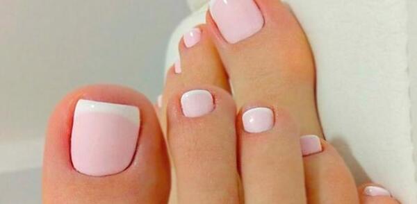 عکس کاشت ناخن پا بلند
