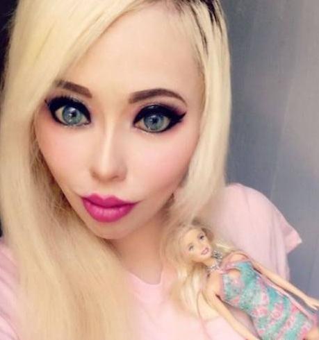 عکس باربی زنده دنیا