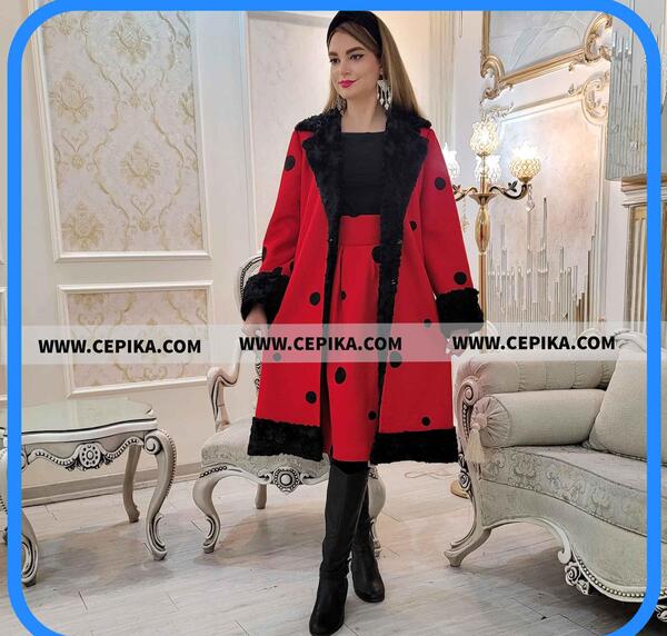 عکس پالتوی قرمز