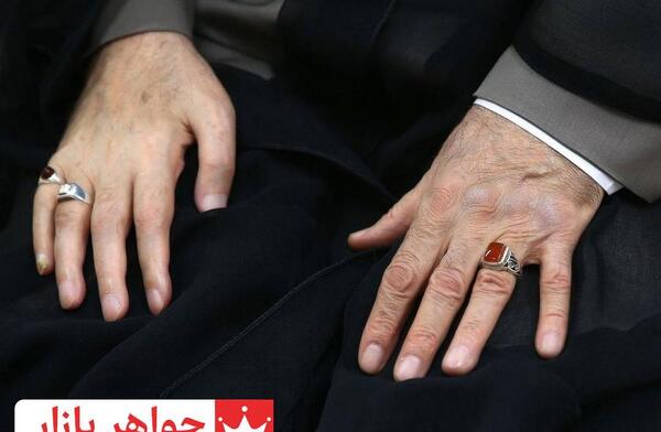 عکس انگشتر رهبری