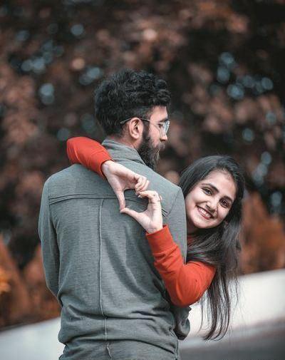 ژست های عکس گرفتن دونفره