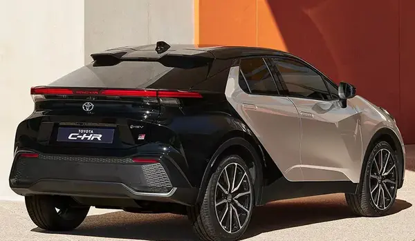 عکس ماشین تویوتا c-hr هیبرید