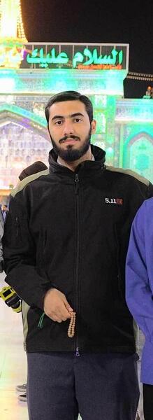 عکس شهید آرمان علی وردی در کربلا
