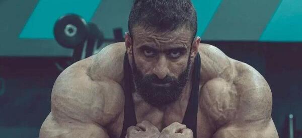 عکس رقیب جدید هادی چوپان