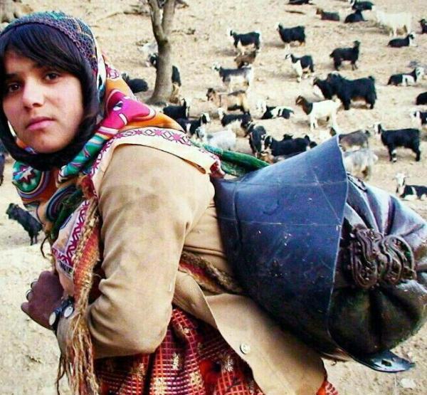 عکس دختر روستایی برای پروفایل
