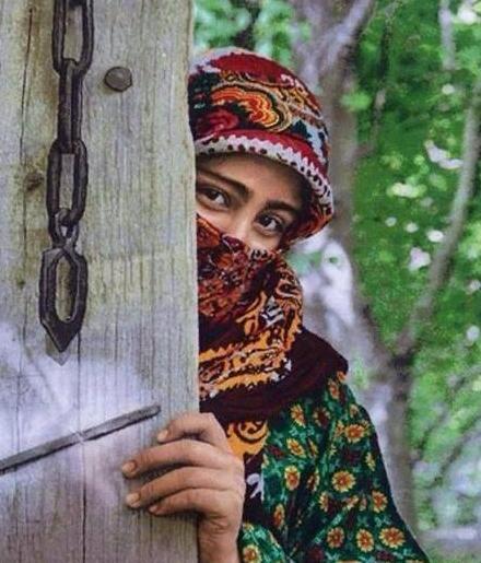 عکس دختر روستایی برای پروفایل