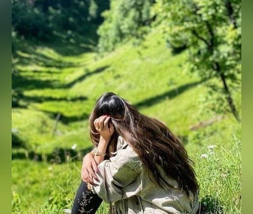 عکس فیک دخترانه در طبیعت