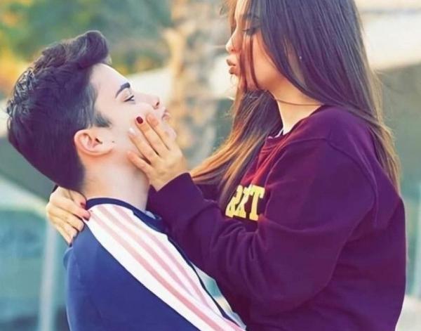 عکس پروفایل دختر پسر لب میگیرن