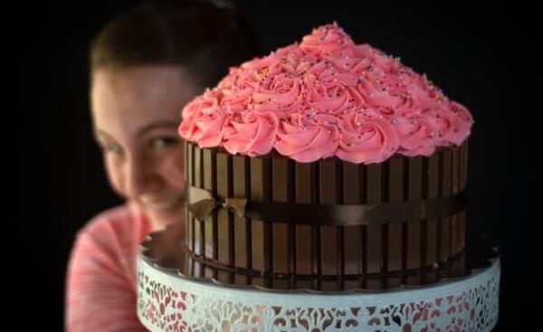 عکس کیک تولد دخترانه مینی
