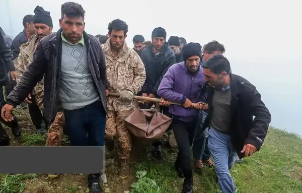 عکس شهدای بالگرد رئیس جمهور
