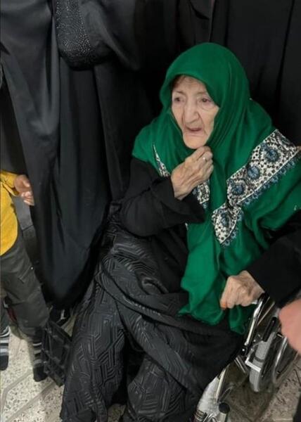 عکس منزل مادر رئیسی