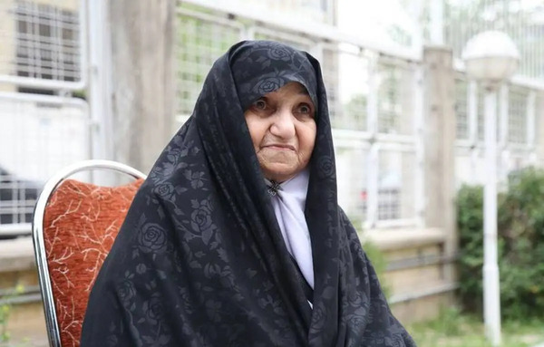 عکس منزل مادر رئیسی