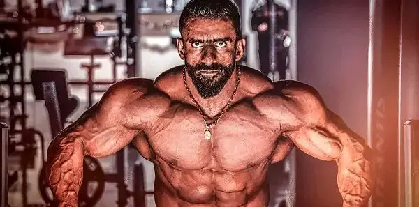 عکس تصویر زمینه هادی چوپان