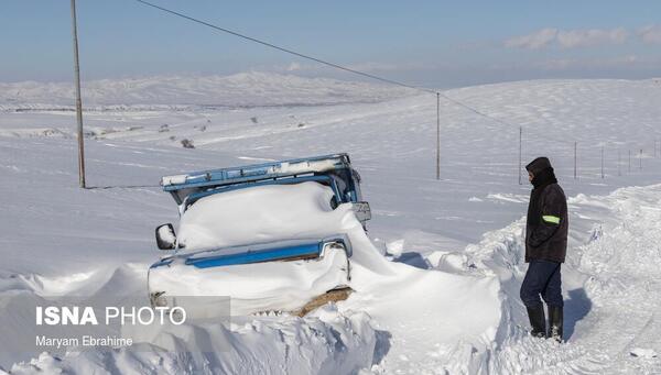 عکس نیسان آبی چهارم