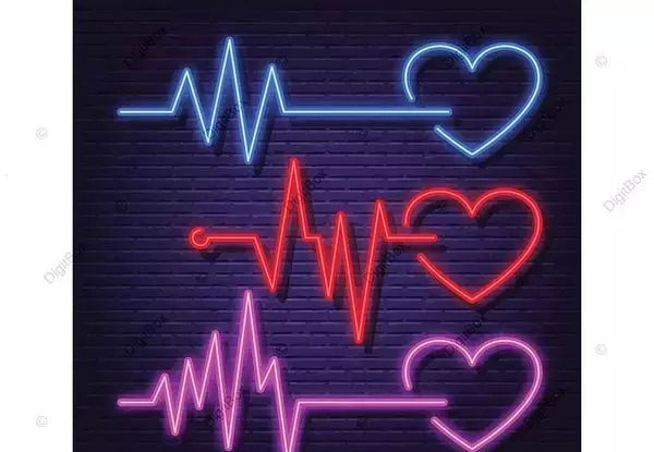عکس قلب شیشه ای شکسته