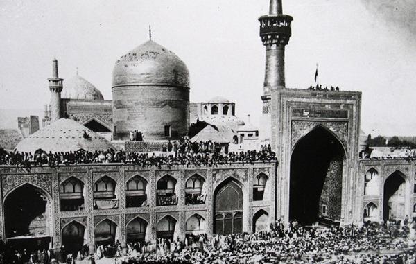 عکس حرم امام رضا در زمان قاجار