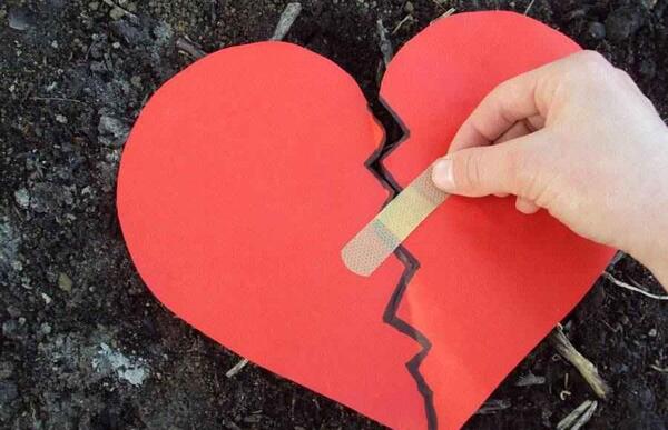 گالری عکس قلب شکسته
