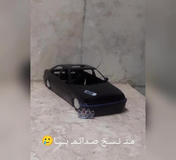 عکس نیسان های اسباب بازی