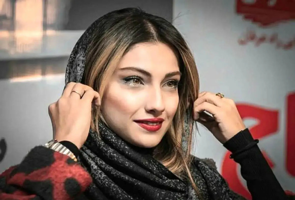 عکس بچگی محیا دهقانی