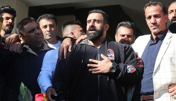 عکس قهرمانی هادی چوپان در مستر المپیا