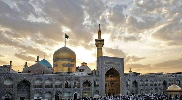 عکس از حرم امام رضا گنبد