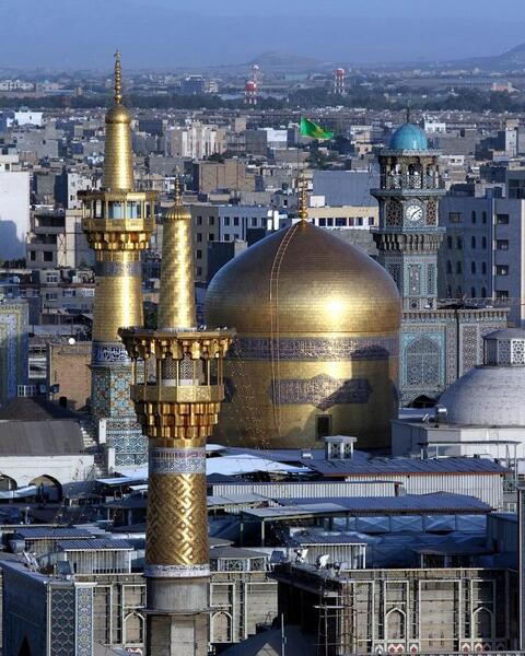 عکس جلوی حرم امام رضا
