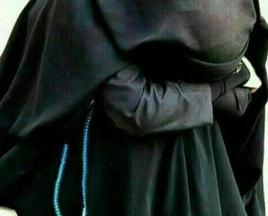 عکس پروفایل دخترونه چادری غمگین