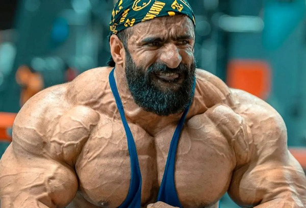 عکس جوانی های هادی چوپان