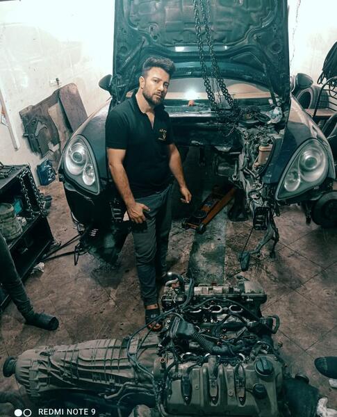 عکس نیسان جرثقیل اسپرت