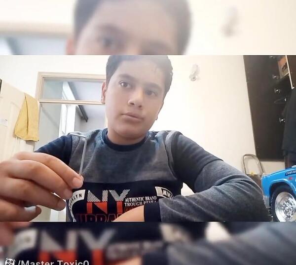 عکس جلوی نیسان اسپرت