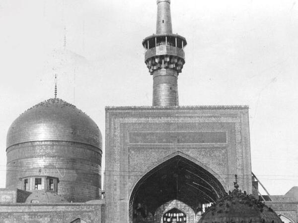 عکس حرم امام رضا سیاه سفید