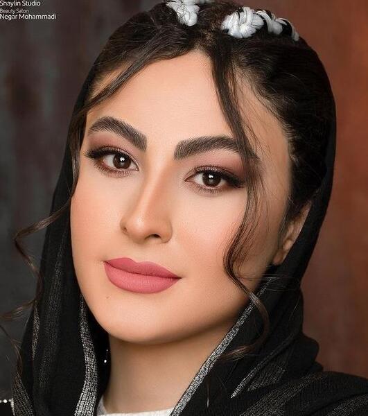 عکس واقعی طلا در فیلم بانوی عمارت