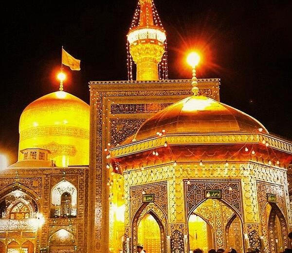 یک عکس زیبا از حرم امام رضا